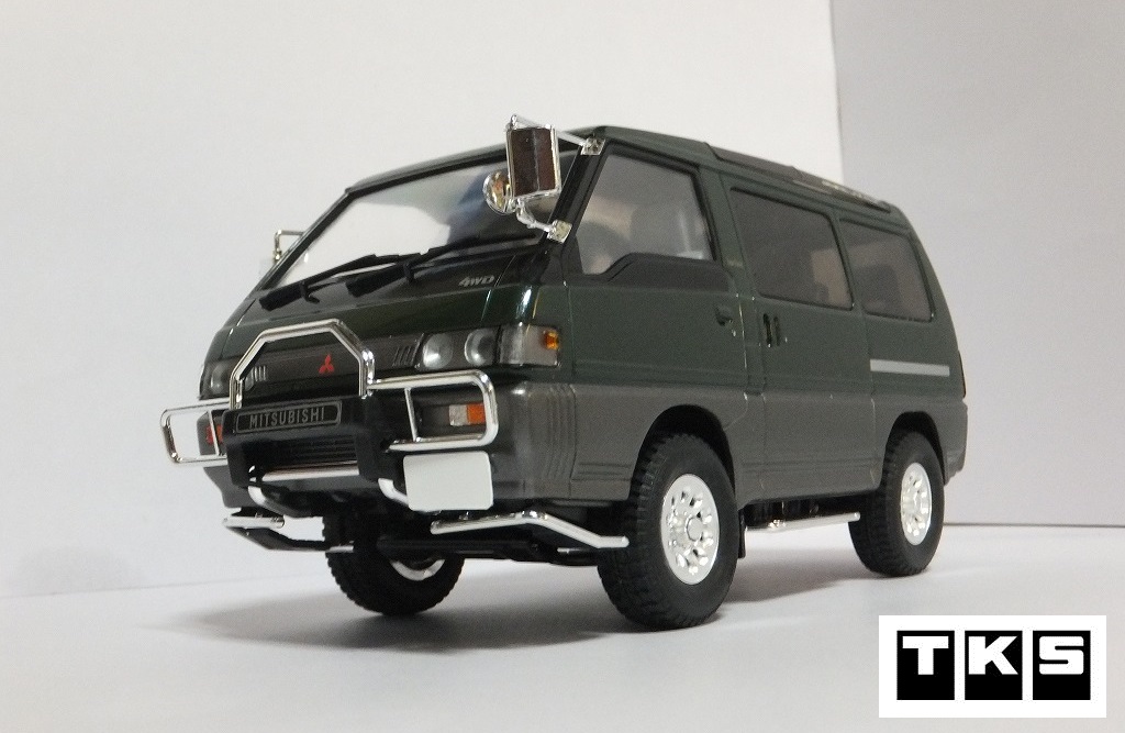 DELICA STAR WAGON P35W 4WD SUPER EXCEED - 1/24カーモデル TKS Modeling