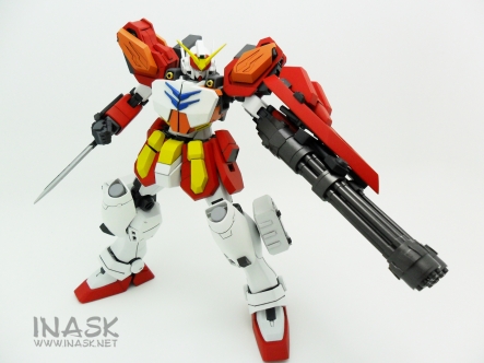 inask-34_G82_Gundam_Heavyarms_Custom_Fantasy_tosou.jpg