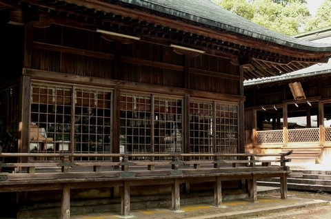 野田神社拝殿